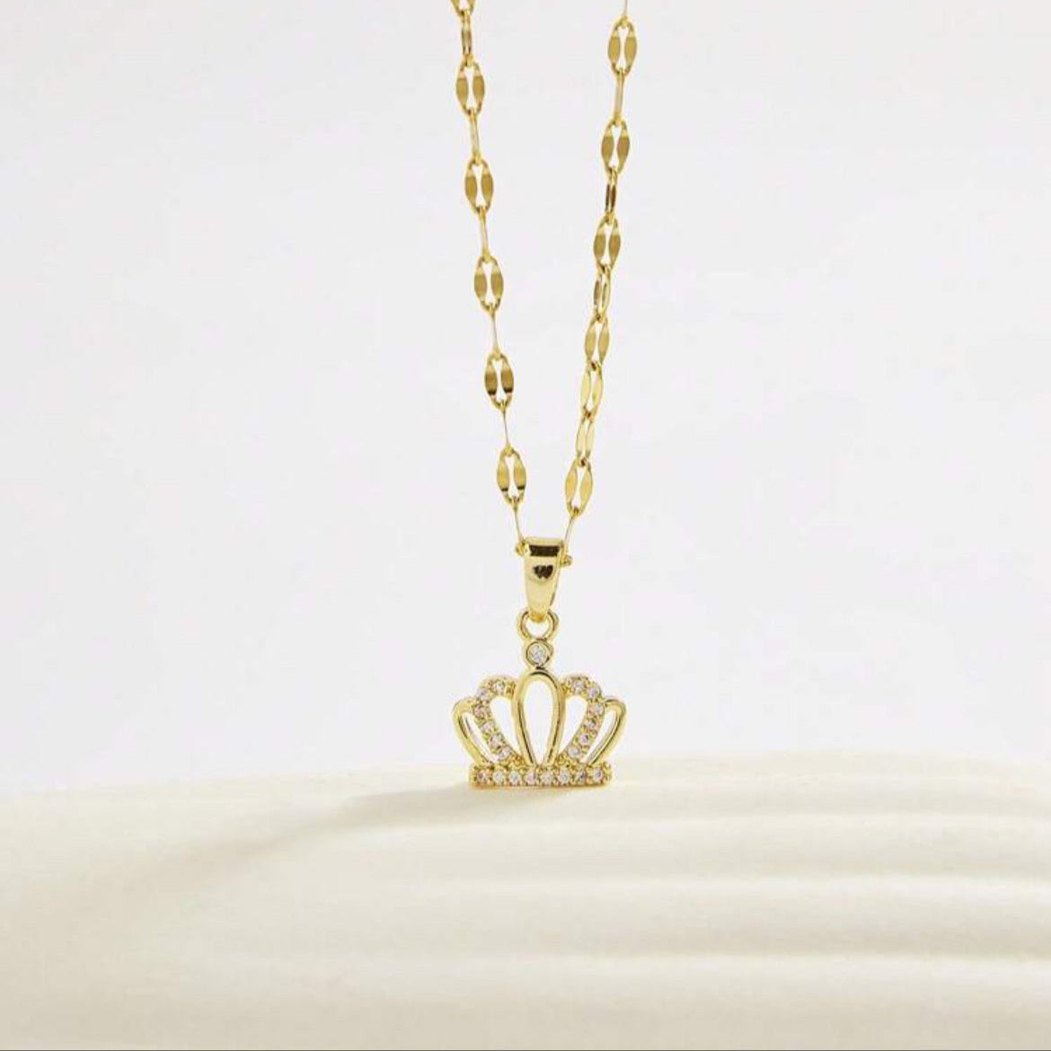 Collar Crown