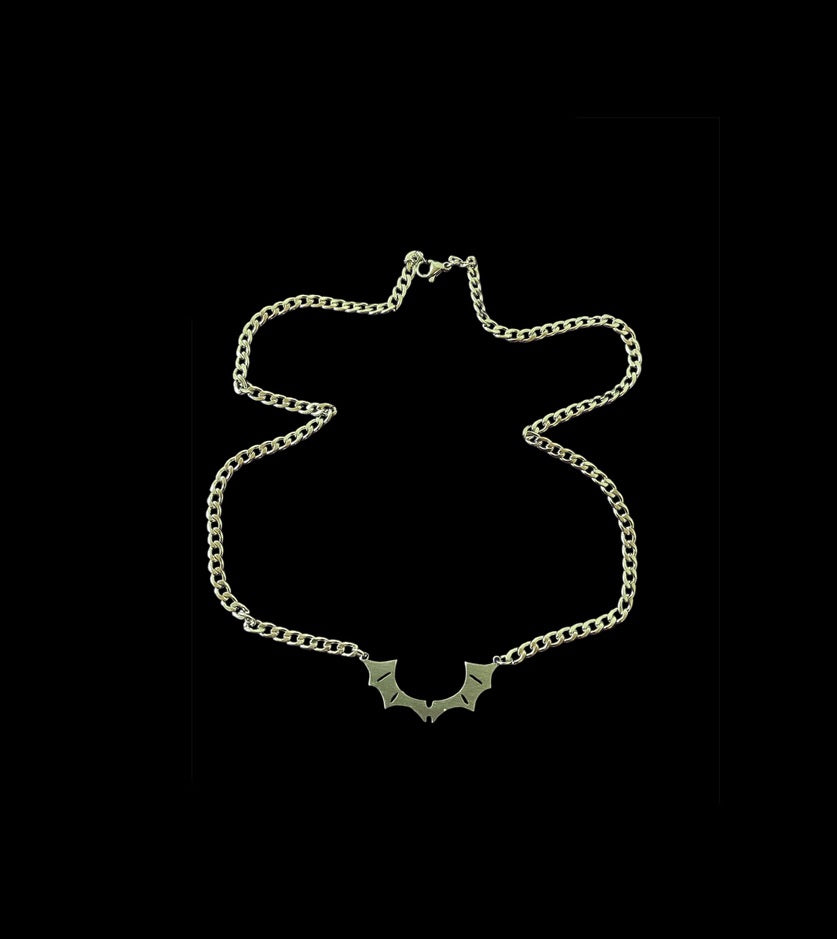 Collar Alas de Demonio